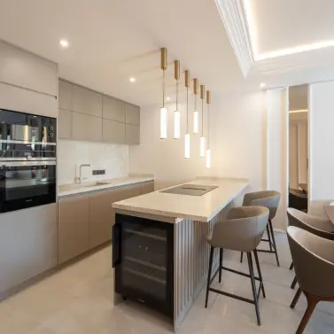 Venta de apartamento en planta baja en New Golden Mile