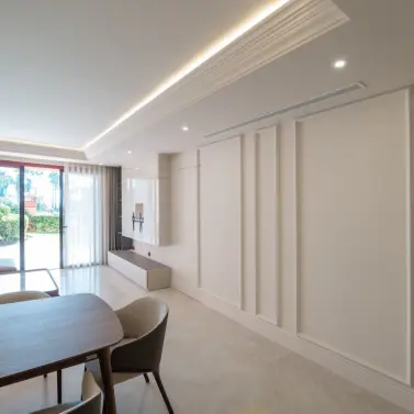 Venta de apartamento en planta baja en New Golden Mile