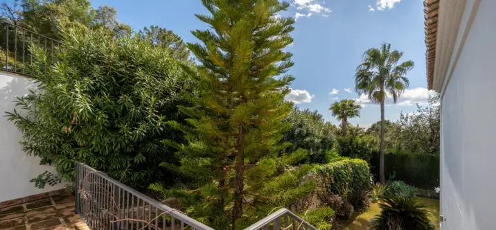 Venta de villa independiente en Istán 4