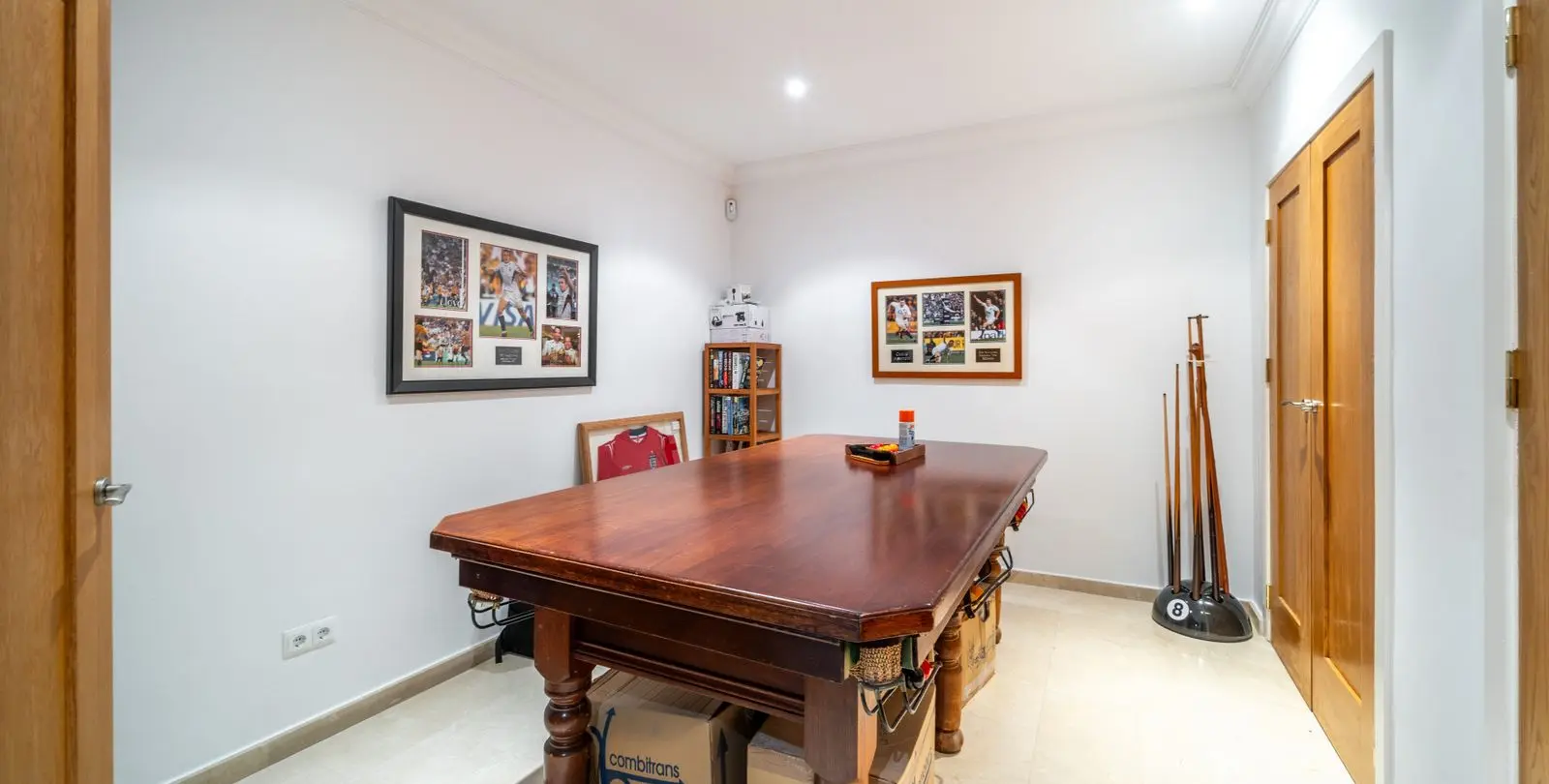 Sale of detached villa in Istán 30