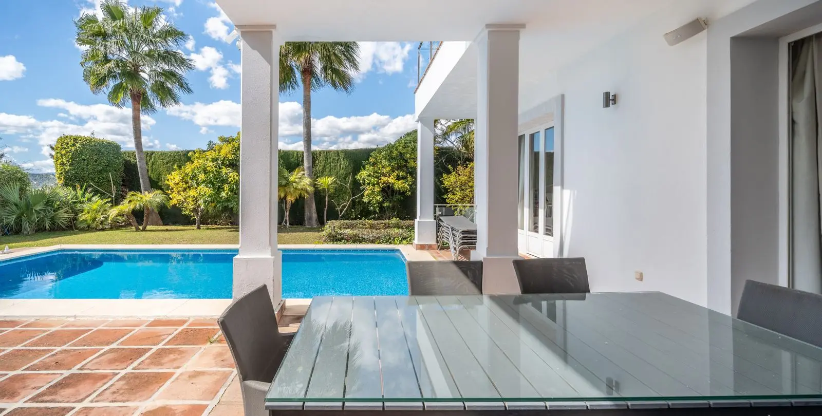 Venta de villa independiente en Istán 26