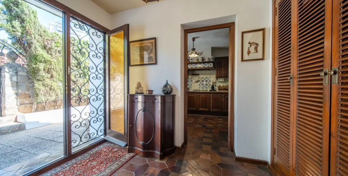 Venta de villa independiente en Fuengirola 5