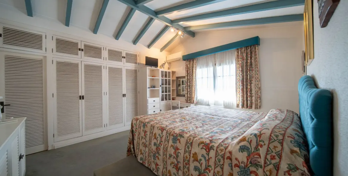 Venta de villa independiente en Fuengirola 20