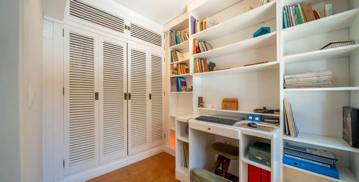 Продажа  отдельно стоящей виллы в Fuengirola 28