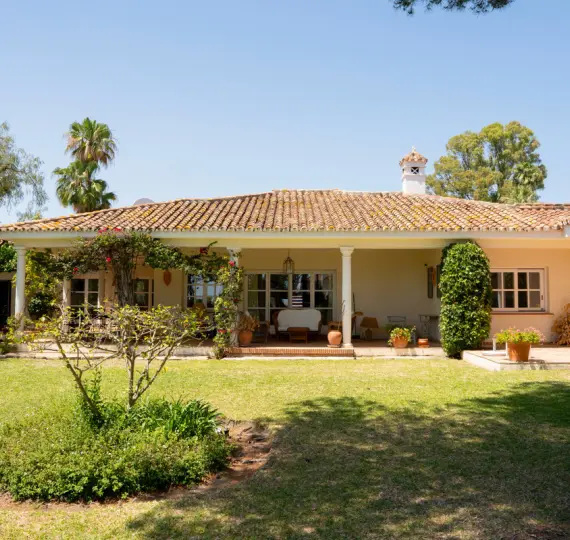 Oтдельно стоящая вилла R5195674