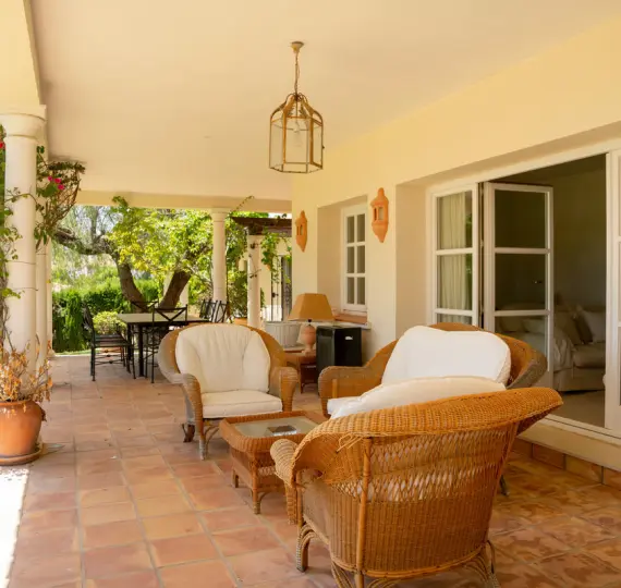 Oтдельно стоящая вилла R5195674