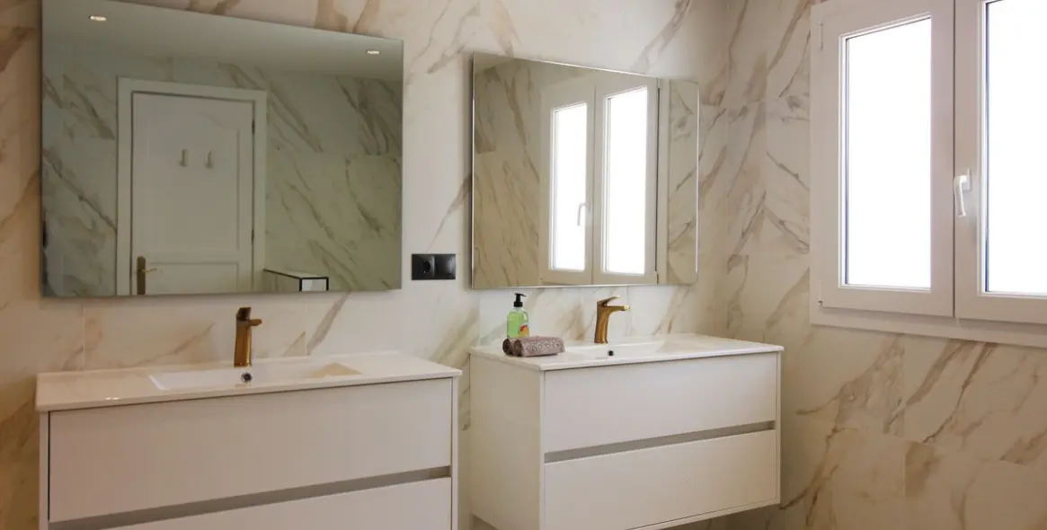 Продажа  отдельно стоящей виллы в Benalmadena 19