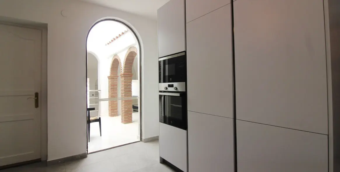 Продажа  отдельно стоящей виллы в Benalmadena 22