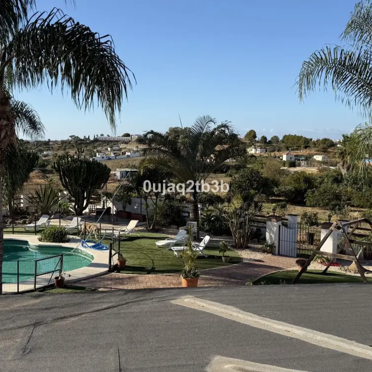Sale of residential plot in Estepona