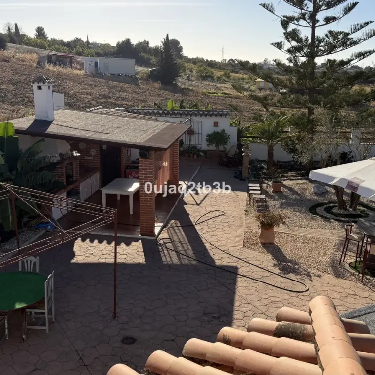 Sale of residential plot in Estepona