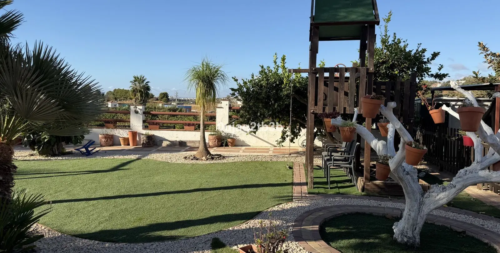 Sale of residential plot in Estepona 14