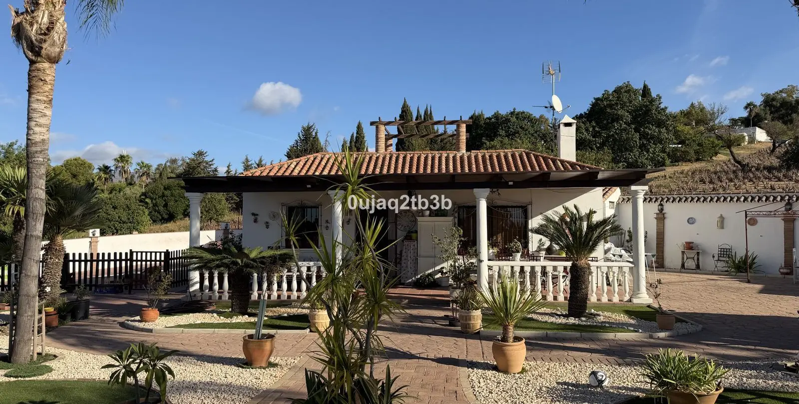 Sale of residential plot in Estepona 31
