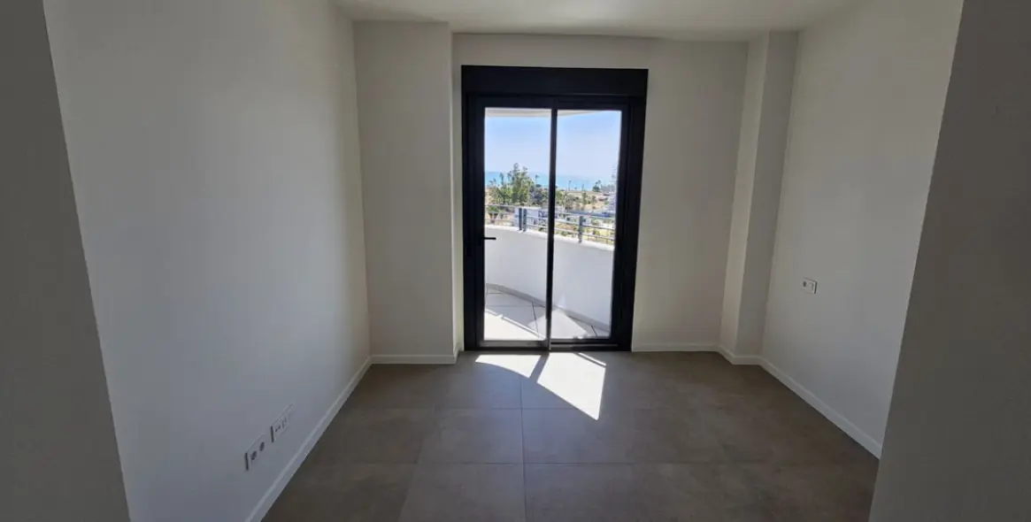 Sale of penthouse in Torremolinos 17