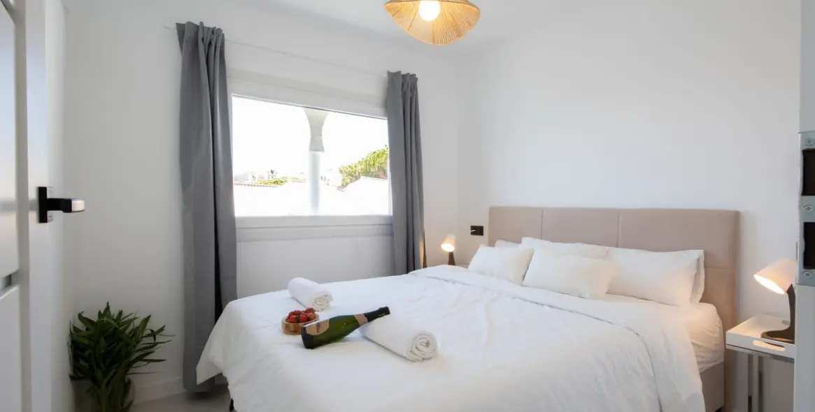 Продажа пентхауса в Calahonda 10