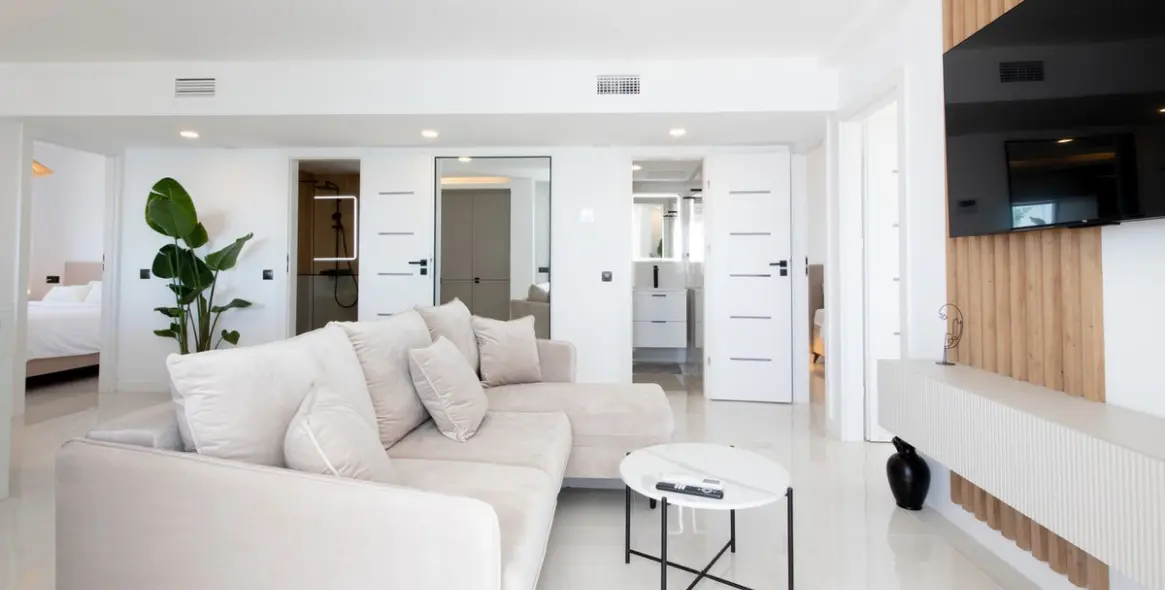 Продажа пентхауса в Calahonda 12