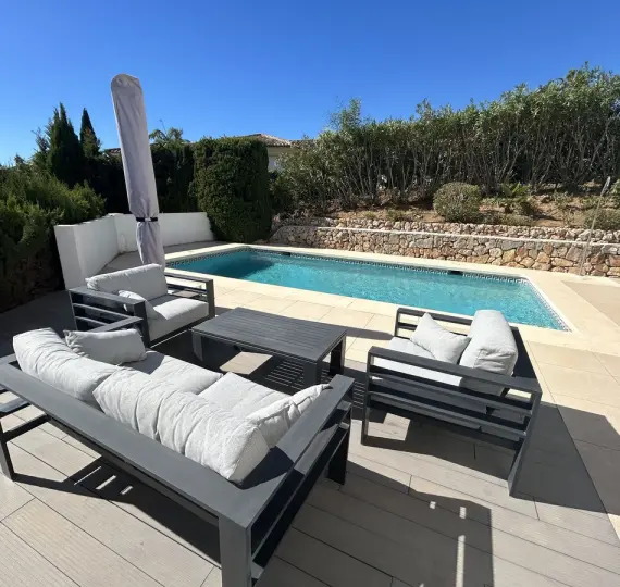 Oтдельно стоящая вилла R5200192