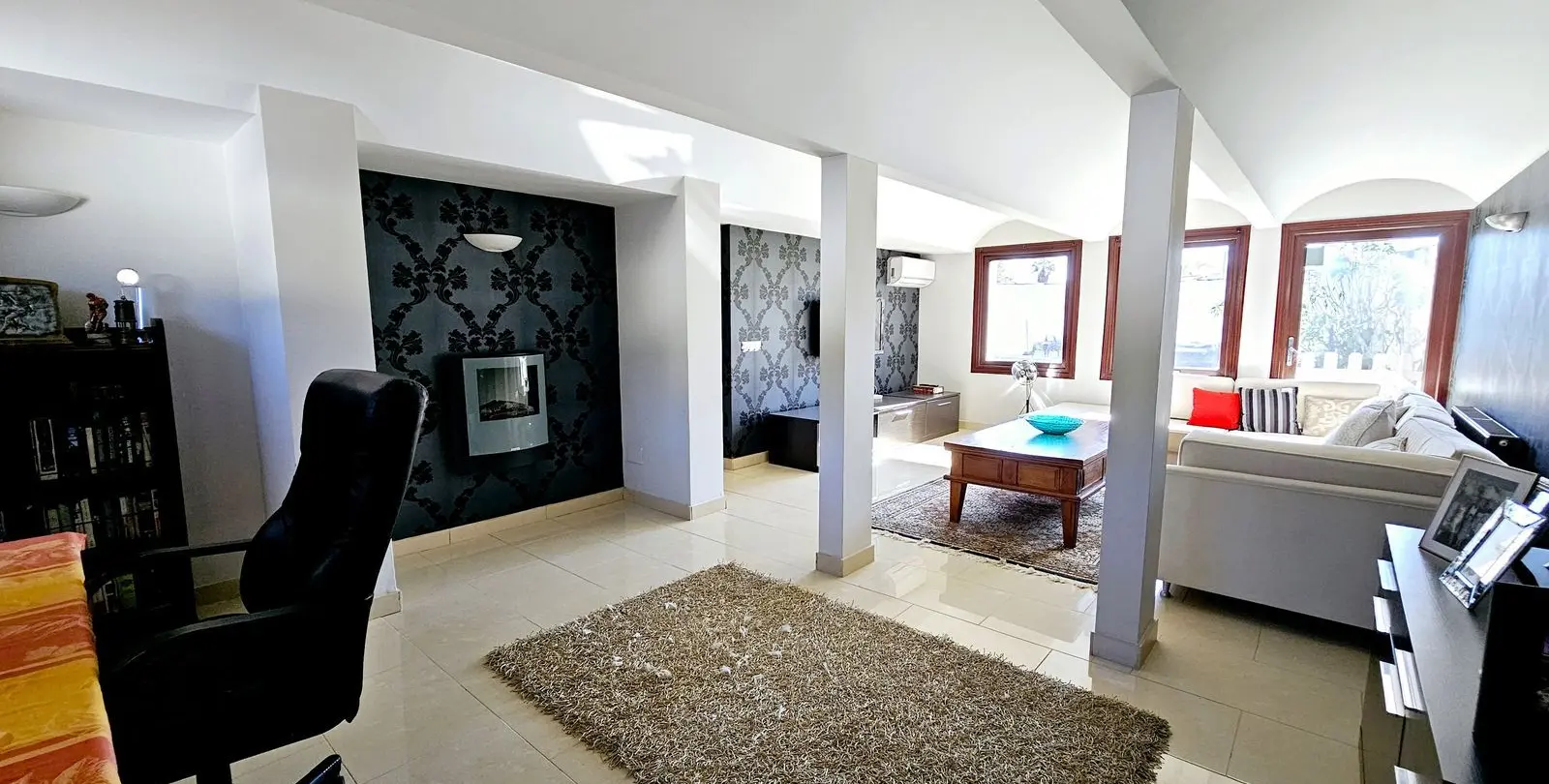 Продажа  отдельно стоящей виллы в Estepona 6