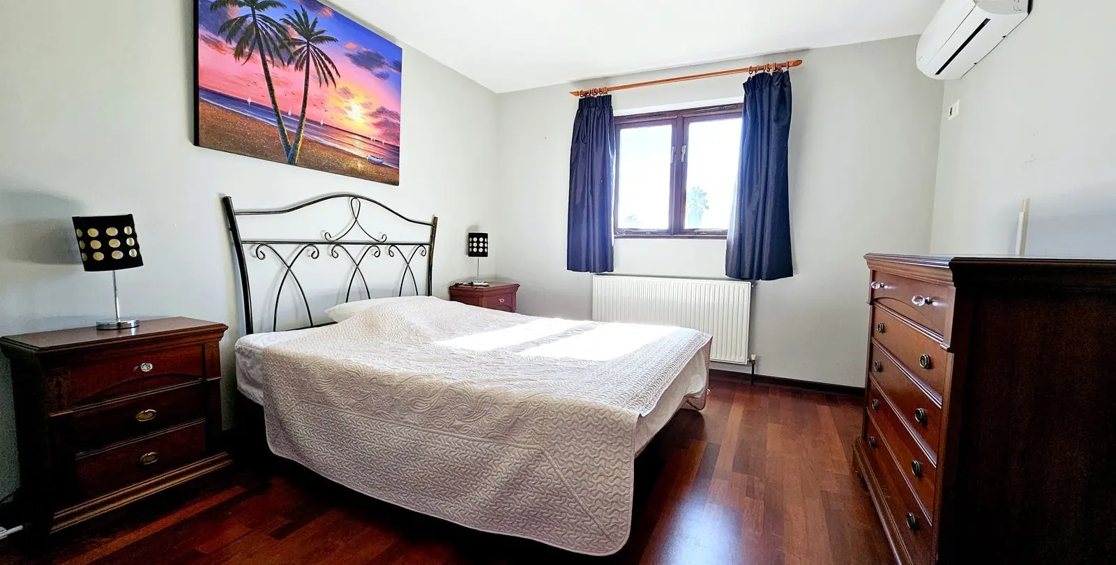 Продажа  отдельно стоящей виллы в Estepona 17