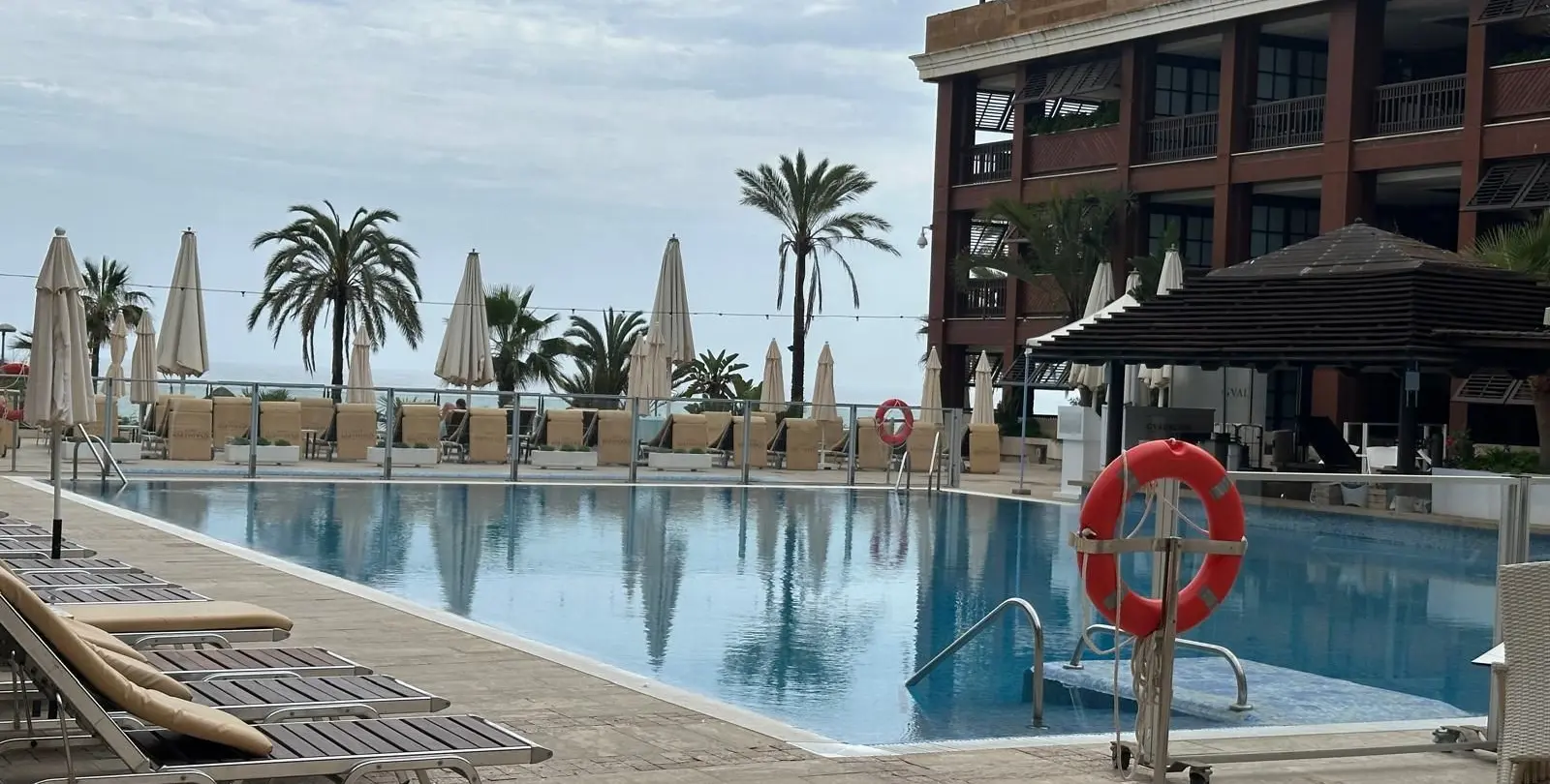 Sale of penthouse in Puerto Banús 1