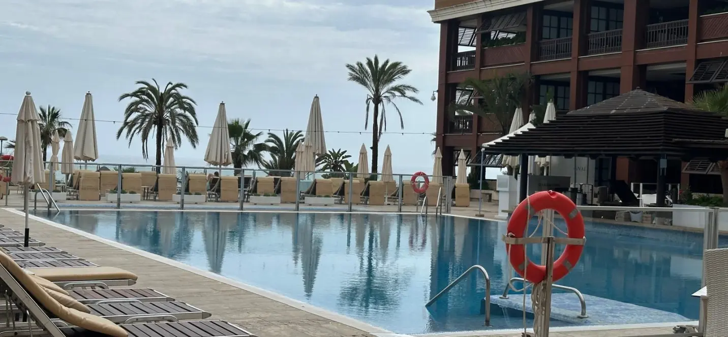 Sale of penthouse in Puerto Banús 0