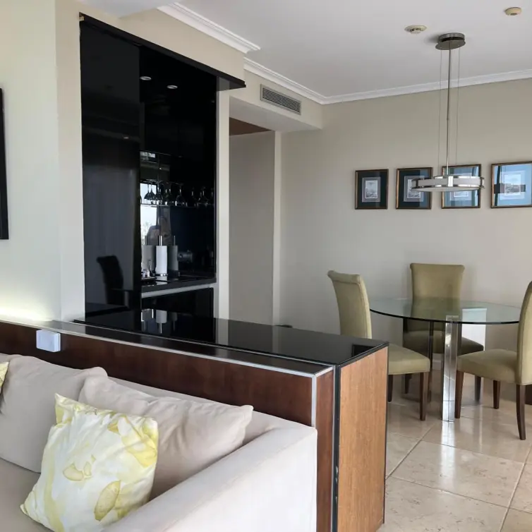 Sale of penthouse in Puerto Banús