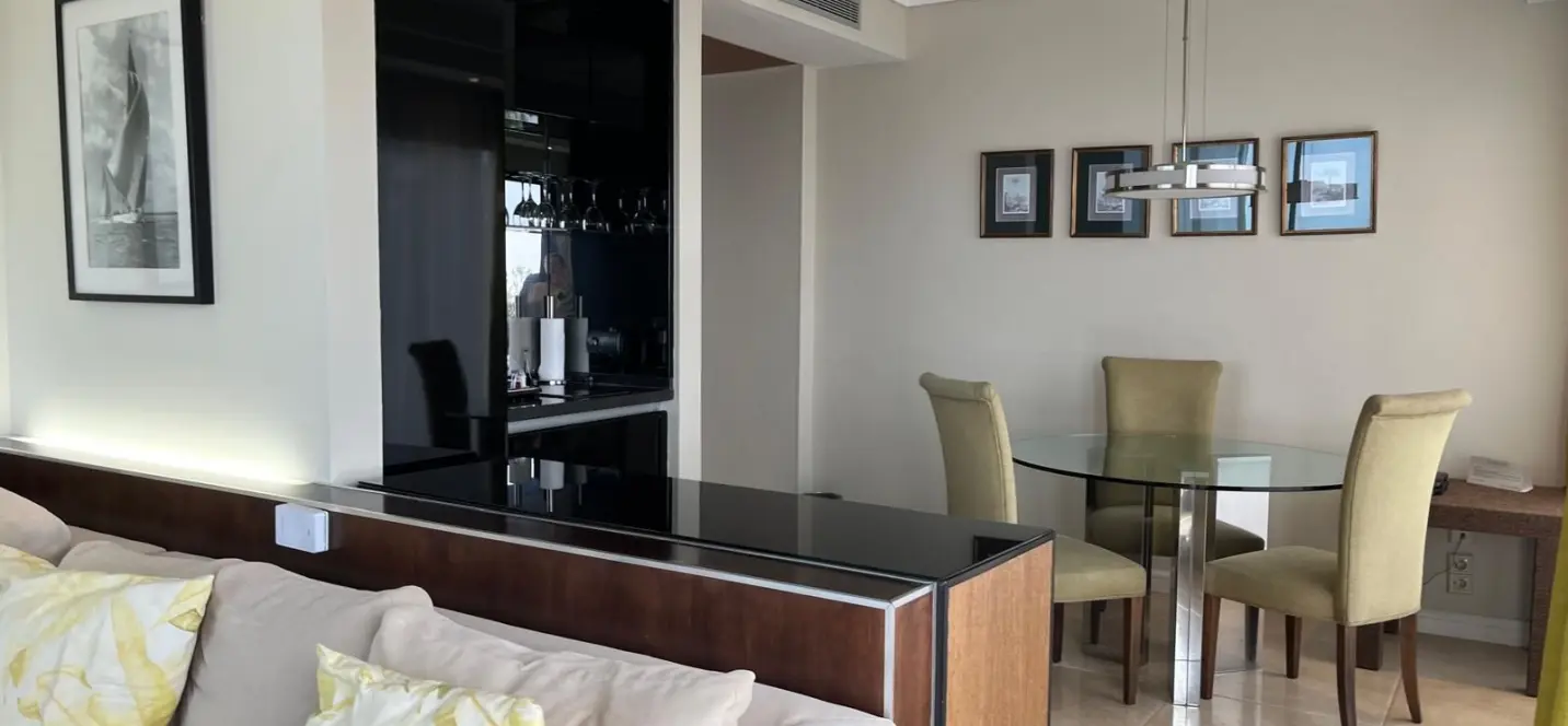 Sale of penthouse in Puerto Banús 4