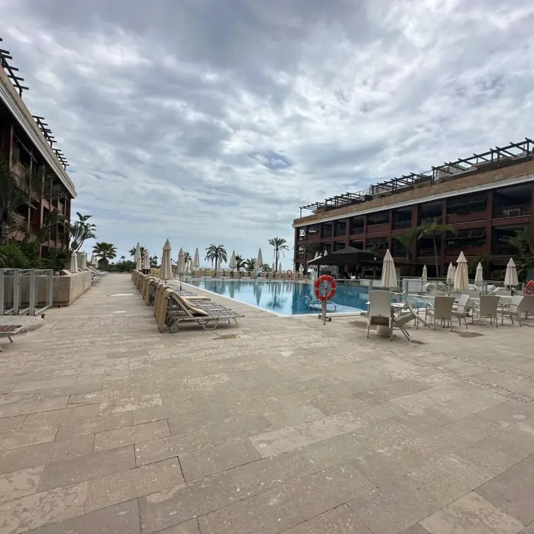 Sale of penthouse in Puerto Banús