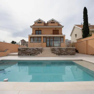 Sale of detached villa in Benalmadena Costa