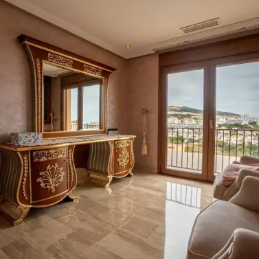 Sale of detached villa in Benalmadena Costa