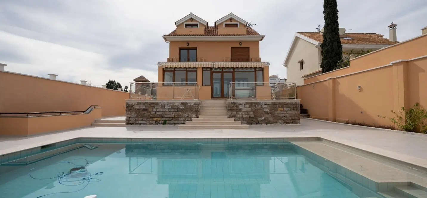 Sale of detached villa in Benalmadena Costa 0