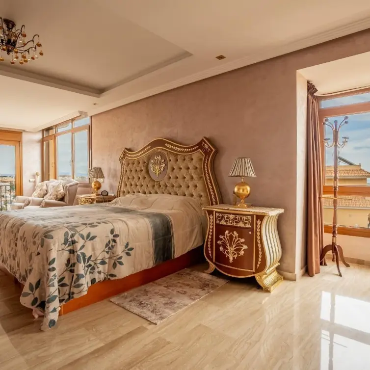 Sale of detached villa in Benalmadena Costa
