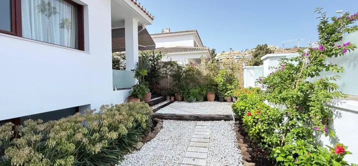 Sale of detached villa in La Cala de Mijas 1