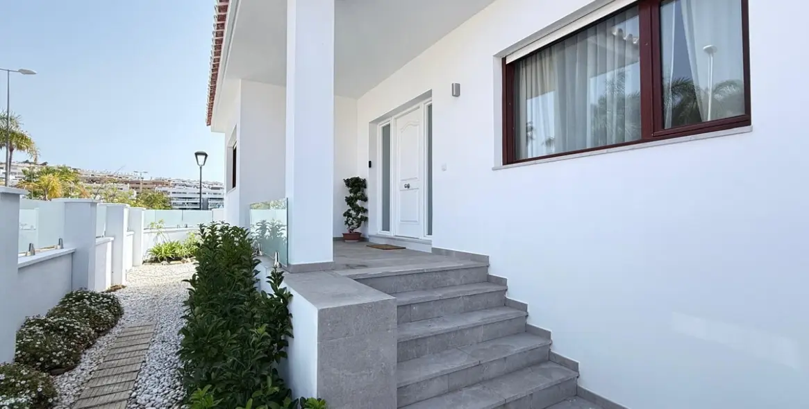 Sale of detached villa in La Cala de Mijas 3