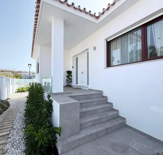 Sale of detached villa in La Cala de Mijas