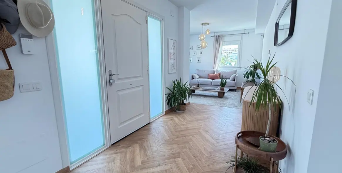 Sale of detached villa in La Cala de Mijas 4