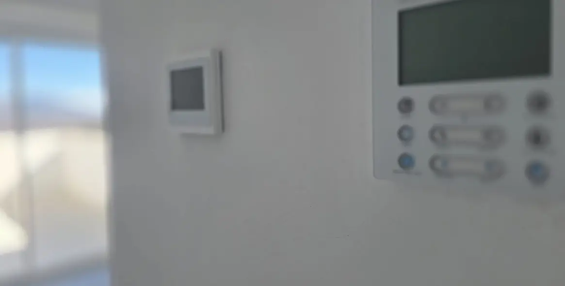 Продажа  отдельно стоящей виллы в La Mairena 25