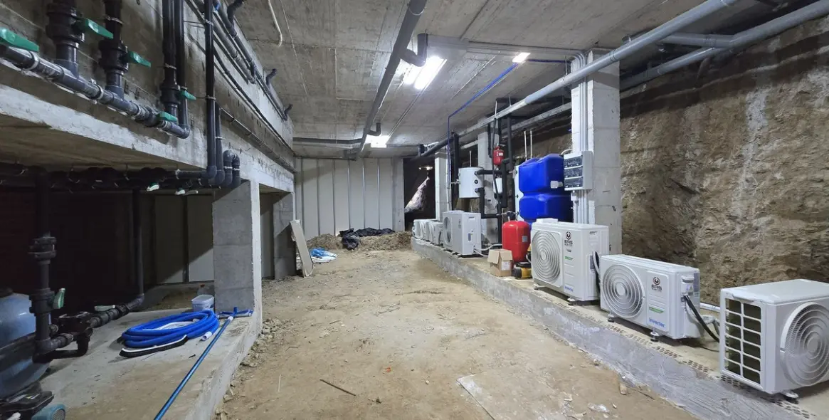 Продажа  отдельно стоящей виллы в La Mairena 35