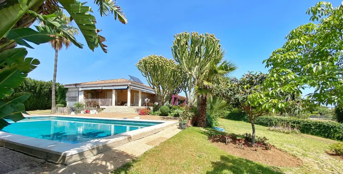 Продажа  отдельно стоящей виллы в Marbella 6