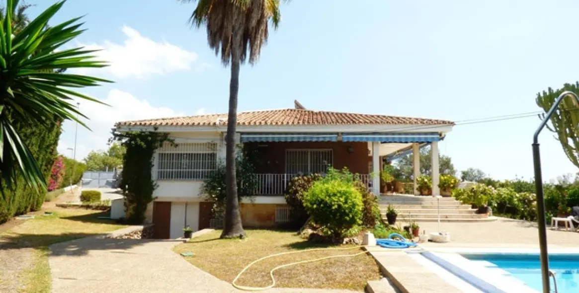 Продажа  отдельно стоящей виллы в Marbella 11