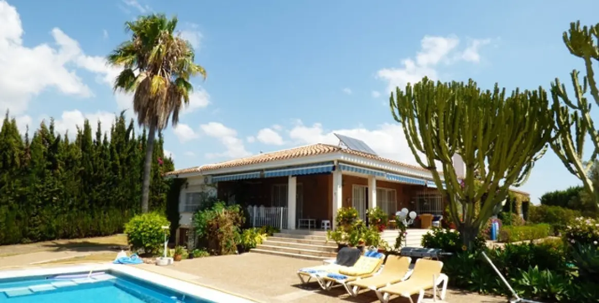 Продажа  отдельно стоящей виллы в Marbella 13