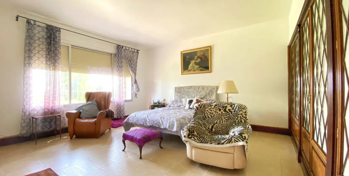Sale of detached villa in Marbella 33