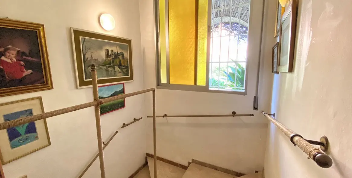 Sale of detached villa in Marbella 53