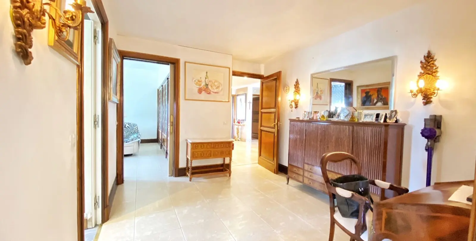 Продажа  отдельно стоящей виллы в Marbella 37
