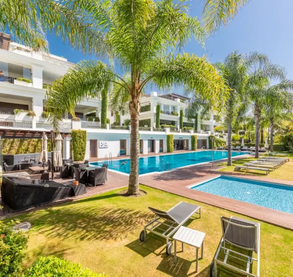 Ground floor apartment R4981105