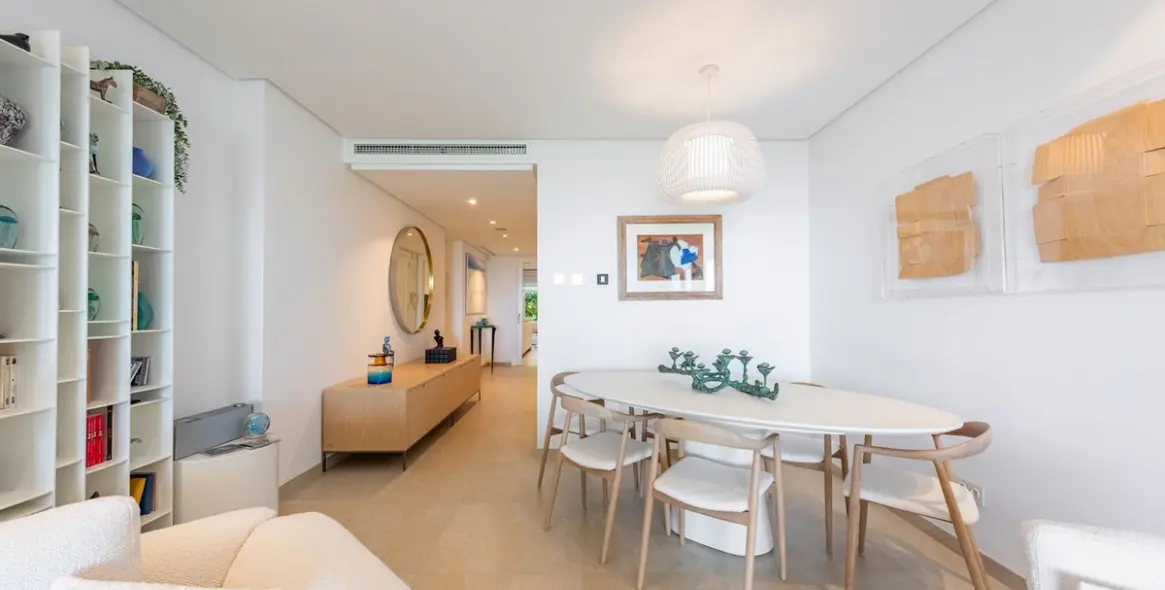 Sale of ground floor apartment in Estepona (district Estepona) 9