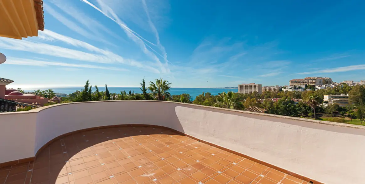 Sale of detached villa in Benalmadena 12