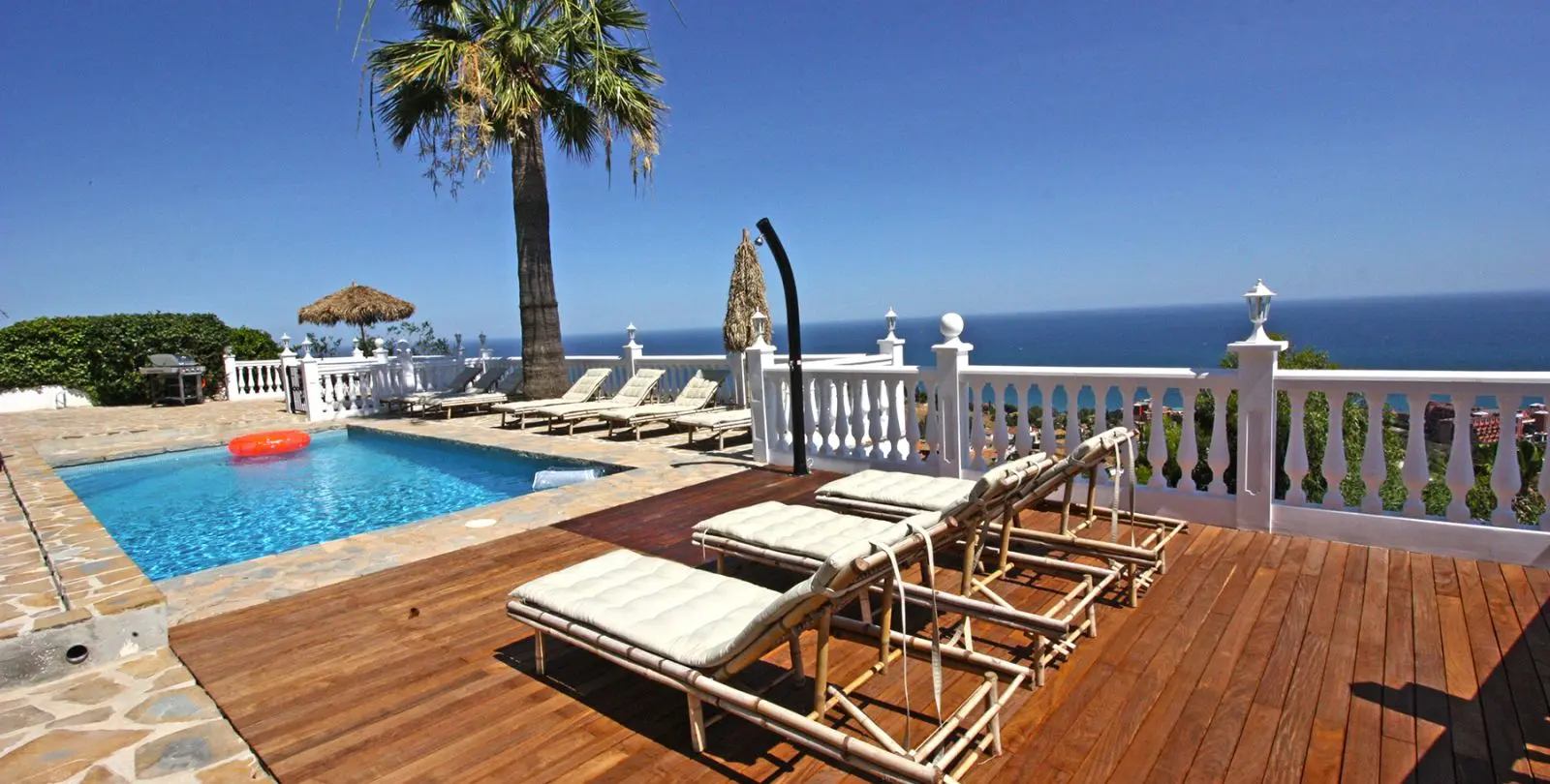Sale of detached villa in La Capellania 2