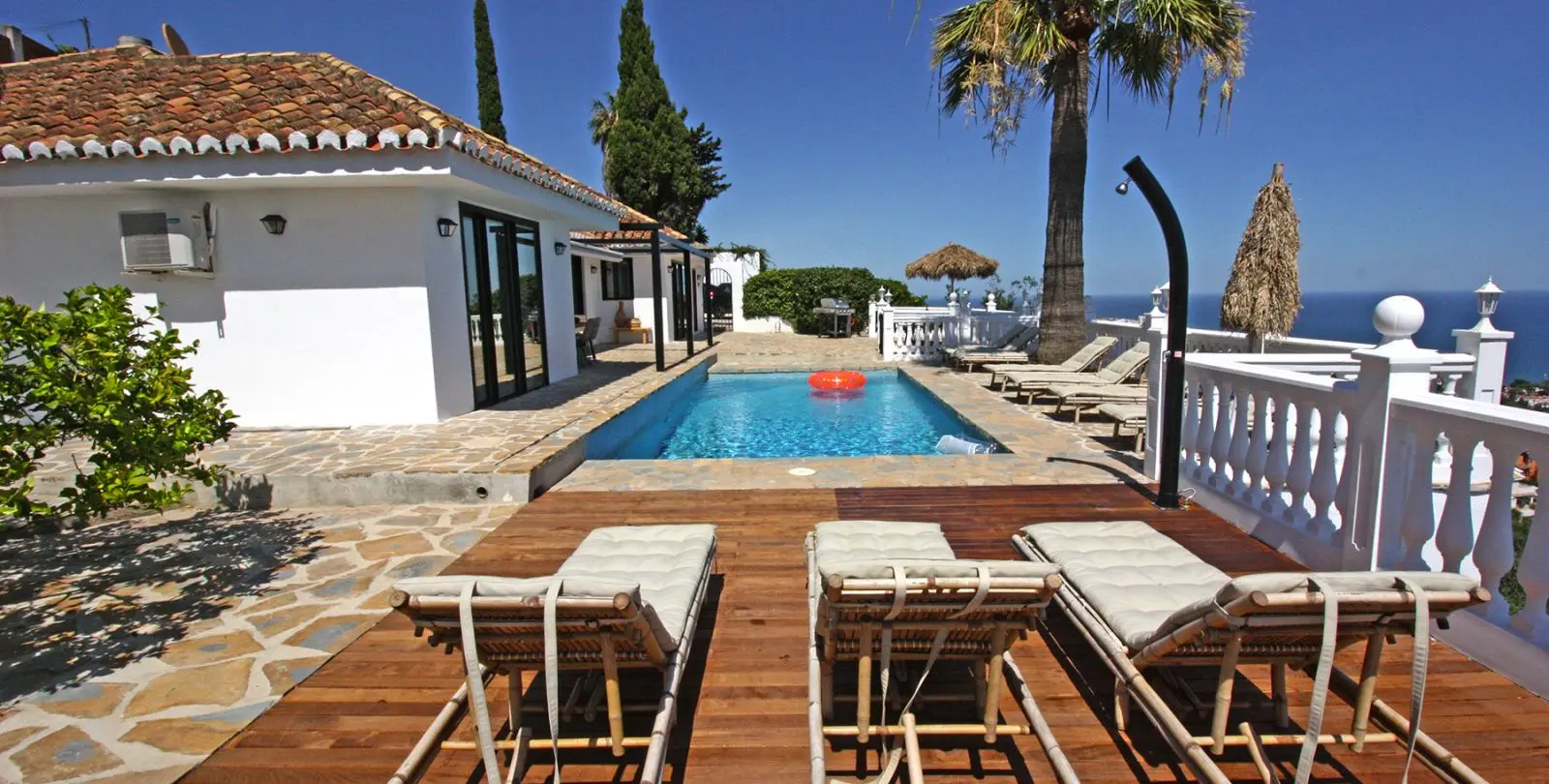 Sale of detached villa in La Capellania 6