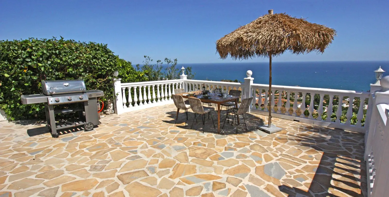 Sale of detached villa in La Capellania 9