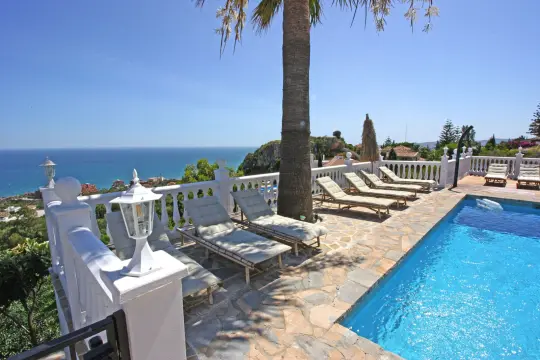 Image 12 thumb